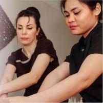 Four Hand Massage in Wanowrie Pune